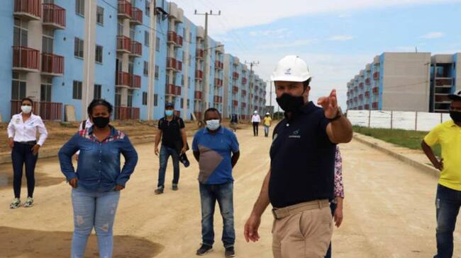 Algunos afectados aseguraron ante el Concejo Distrital que los apartamentos de las etapas 1 y 2 no están en condiciones de entregarlos