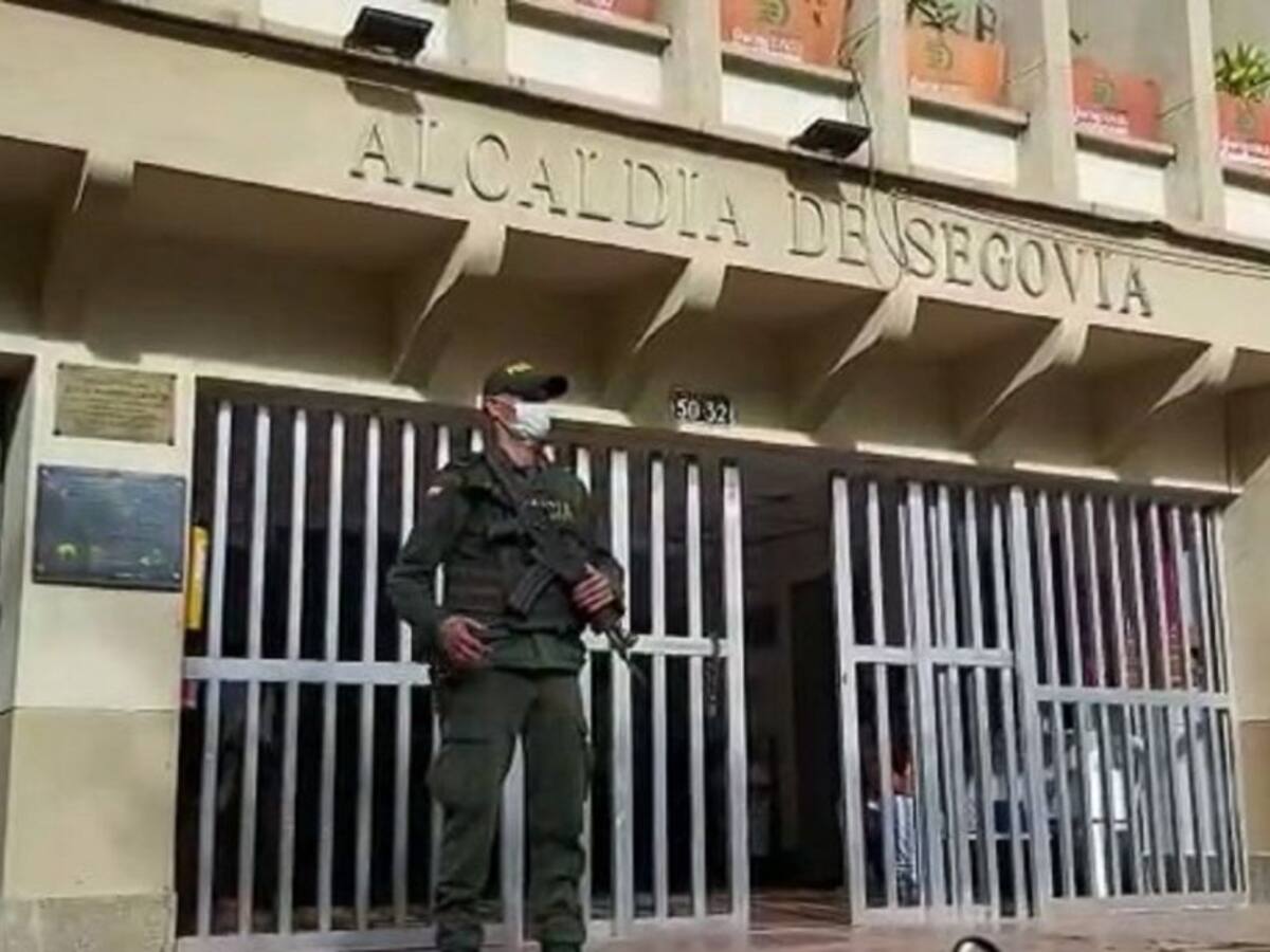 20 millones de pesos de recompensa por información de homicidio en Segovia