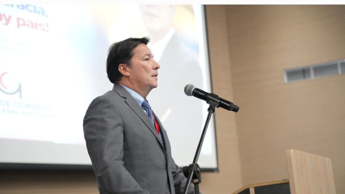 Empresarios antioqueños rindieron homenaje al registrador nacional Hernán Penagos