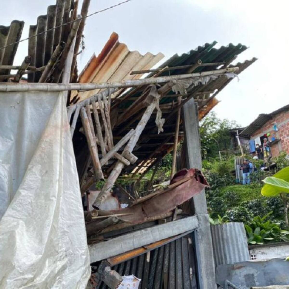 Derrumbe en Manizales dejó una vivienda afectada y 4 familias damnificadas