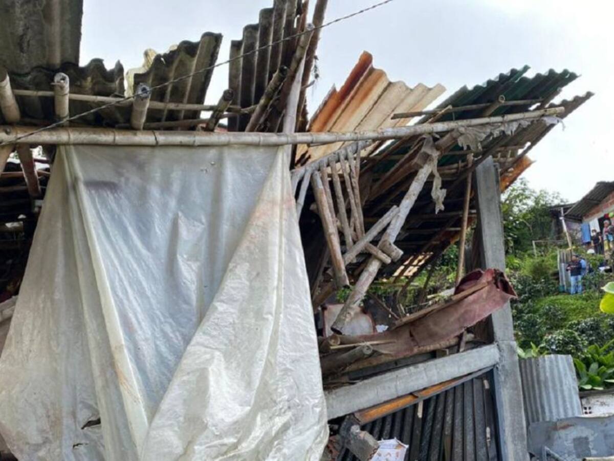 Derrumbe en Manizales dejó una vivienda afectada y 4 familias damnificadas