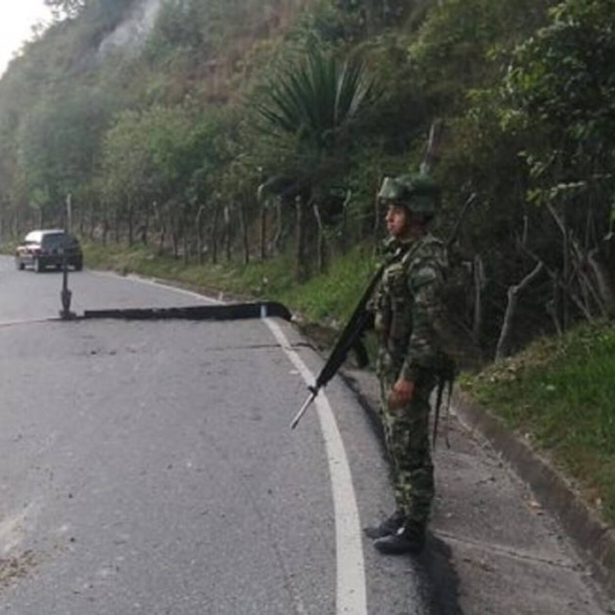 Denuncian patrullaje de hombres fuertemente armados en Otaré