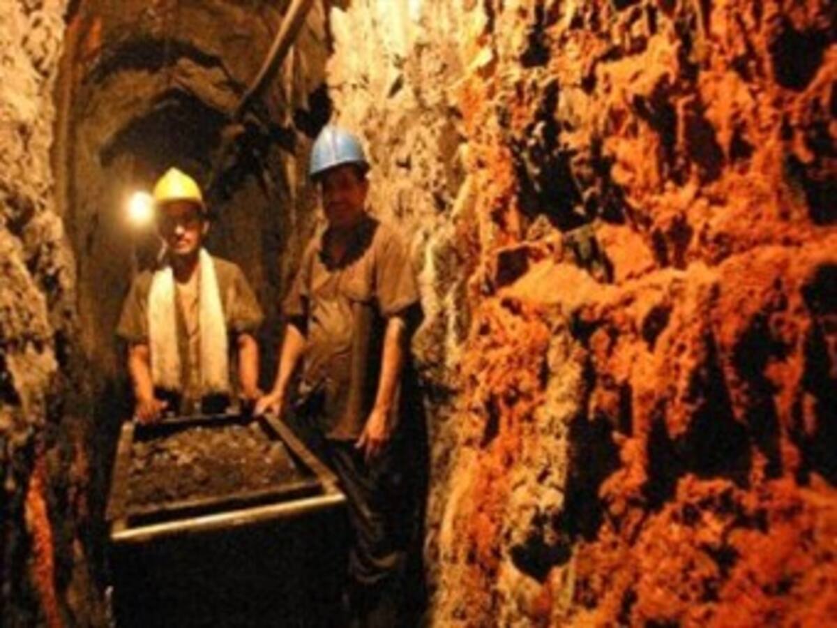 Indígenas colombianos denuncian irregularidad en solicitud de títulos mineros
