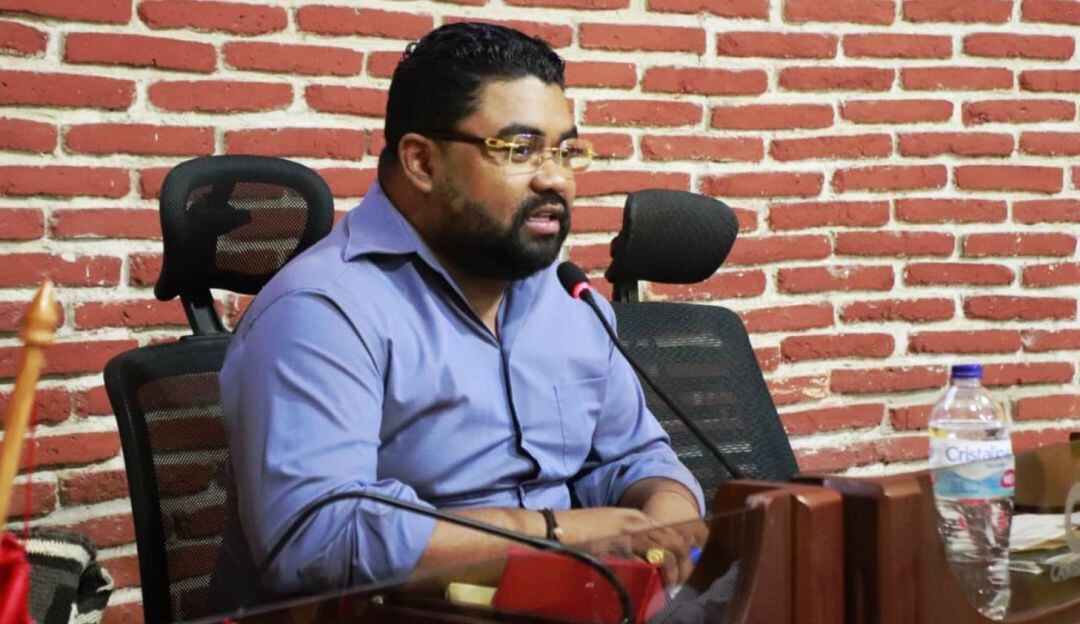 En Sesión de Comisión se analiza situación de los vigilantes de las Instituciones Educativas del Distrito