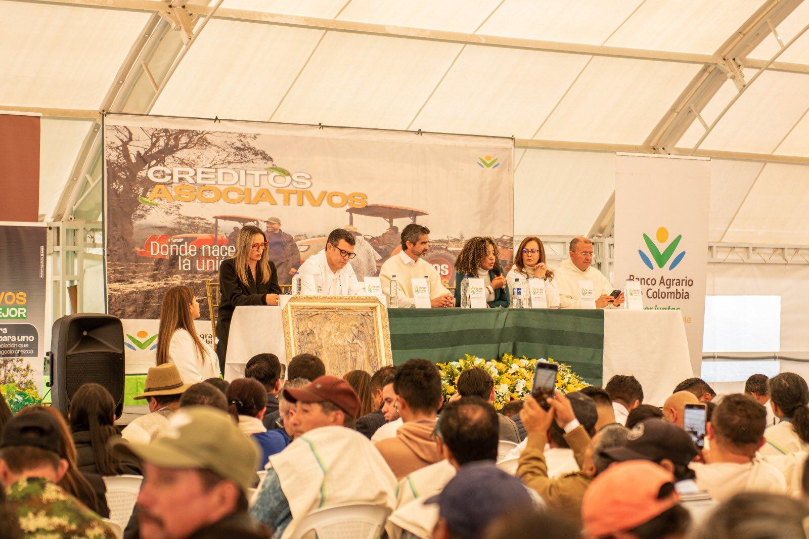 Los recursos fueron socializados en un evento con población rural. Foto | Alcaldía de Chiquinquirá