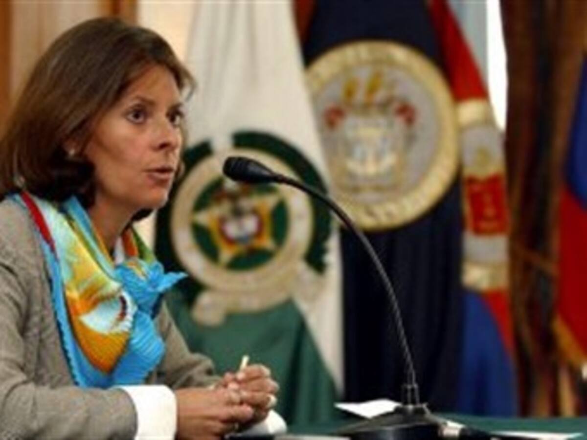 Exministra de Defensa propone replantear participación de Venezuela en proceso de paz