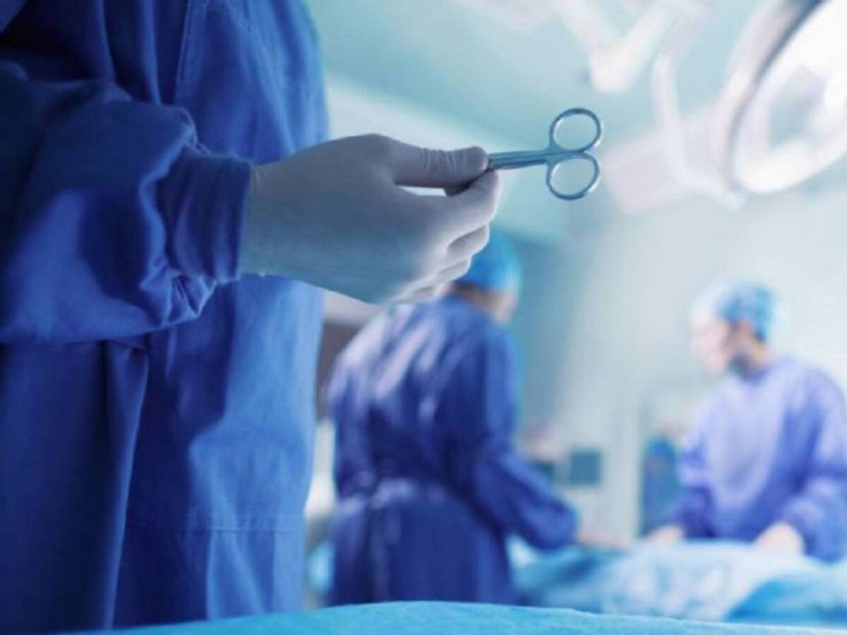 Médico causa rechazo al decir: "dejaré morir a uribistas con Covid-19"