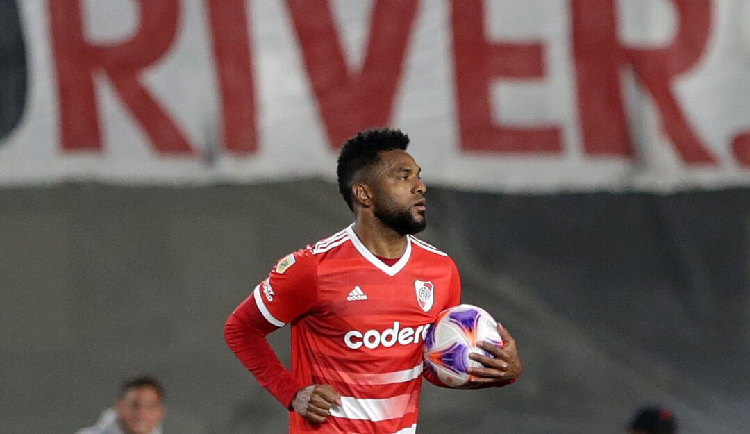 Miguel Ángel Borja acumula cuatro goles con la camiseta de River Plate.