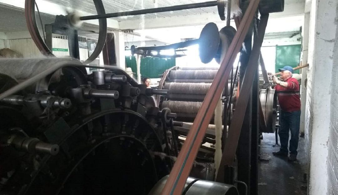 Empresa de producción de lana en Marulanda, Caldas - Imagen de archivo