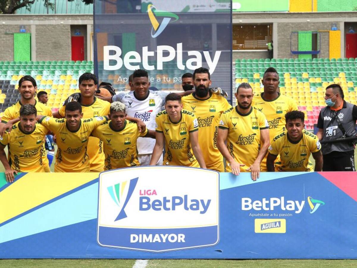 Bucaramanga ganó el duelo santandereano y logró su primera victoria en Liga