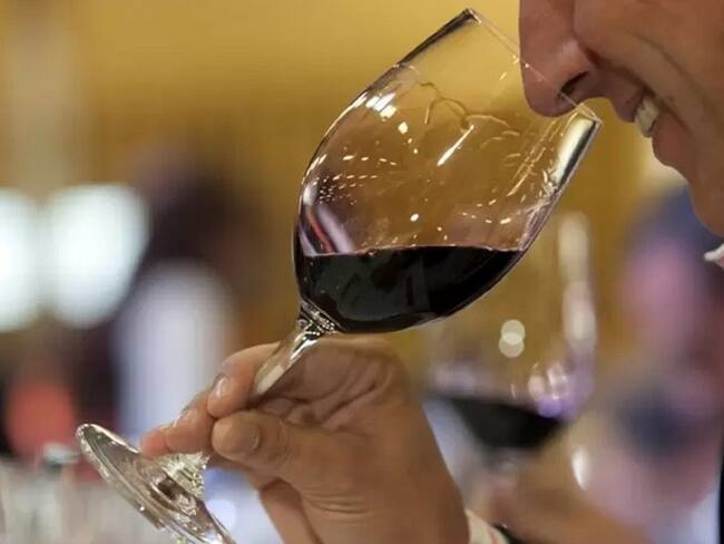 El lío con los vinos europeos en Colombia