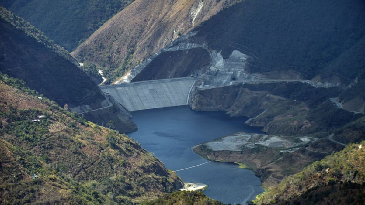 Entró a operar embalse del río Tona