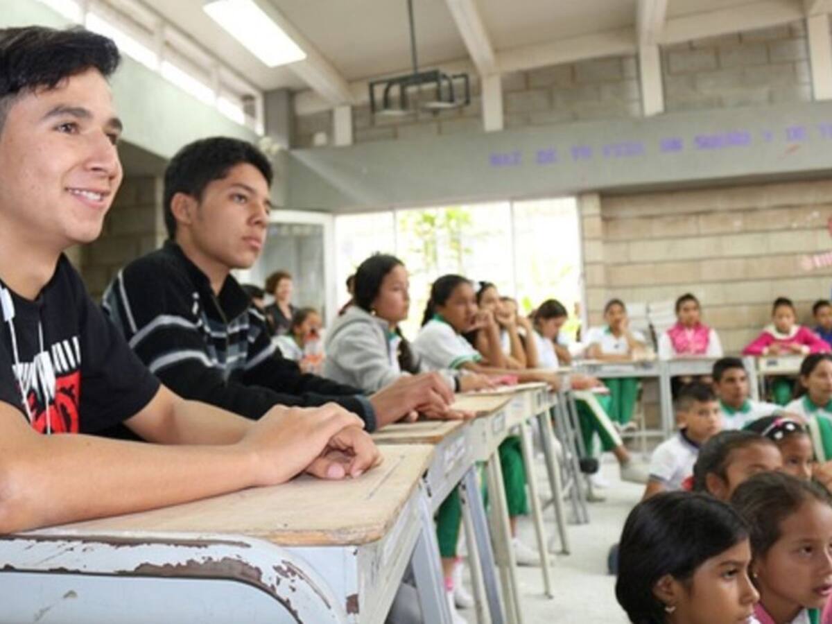 Avanza en un 60% presencialidad educativa en el Huila