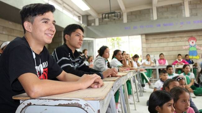 Más de 80 mil estudiantes del Huila están asistiendo a las aulas de clases de manera gradual.