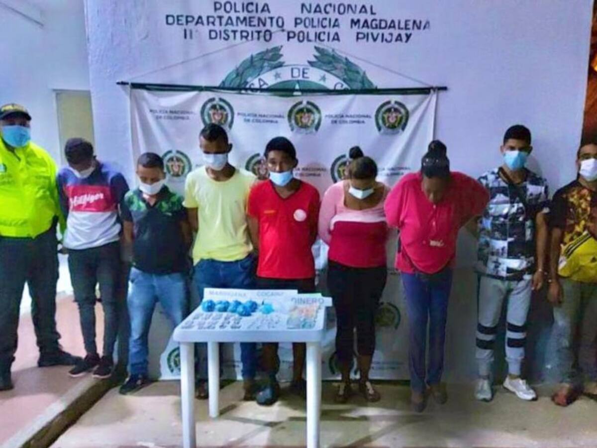 Regalar drogas, la táctica de 'enganche' de las bandas en el Magdalena