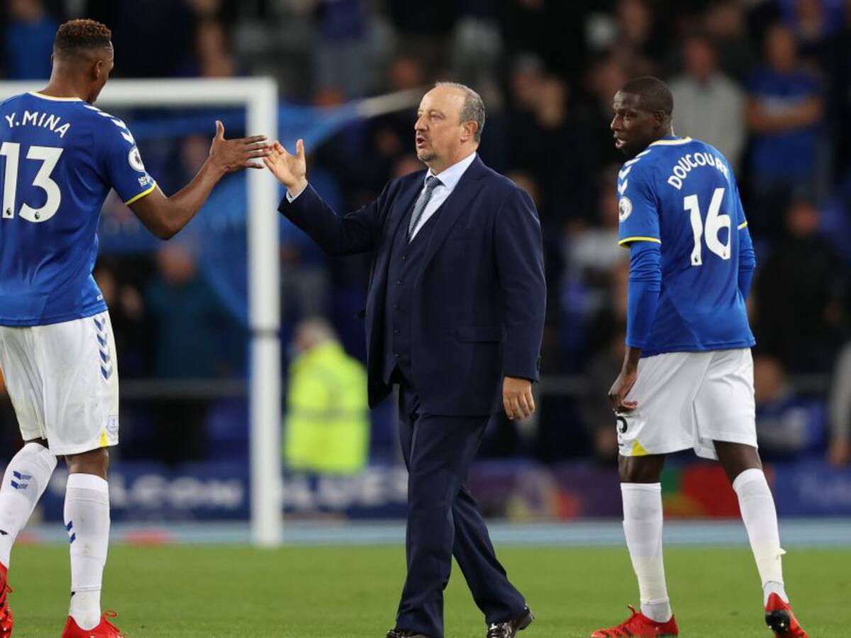 Con Mina los 90 minutos, Everton ganó y es colíder de la Premier League