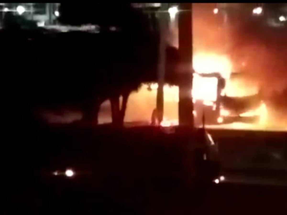 Conato de incendio en bus de Transmetro