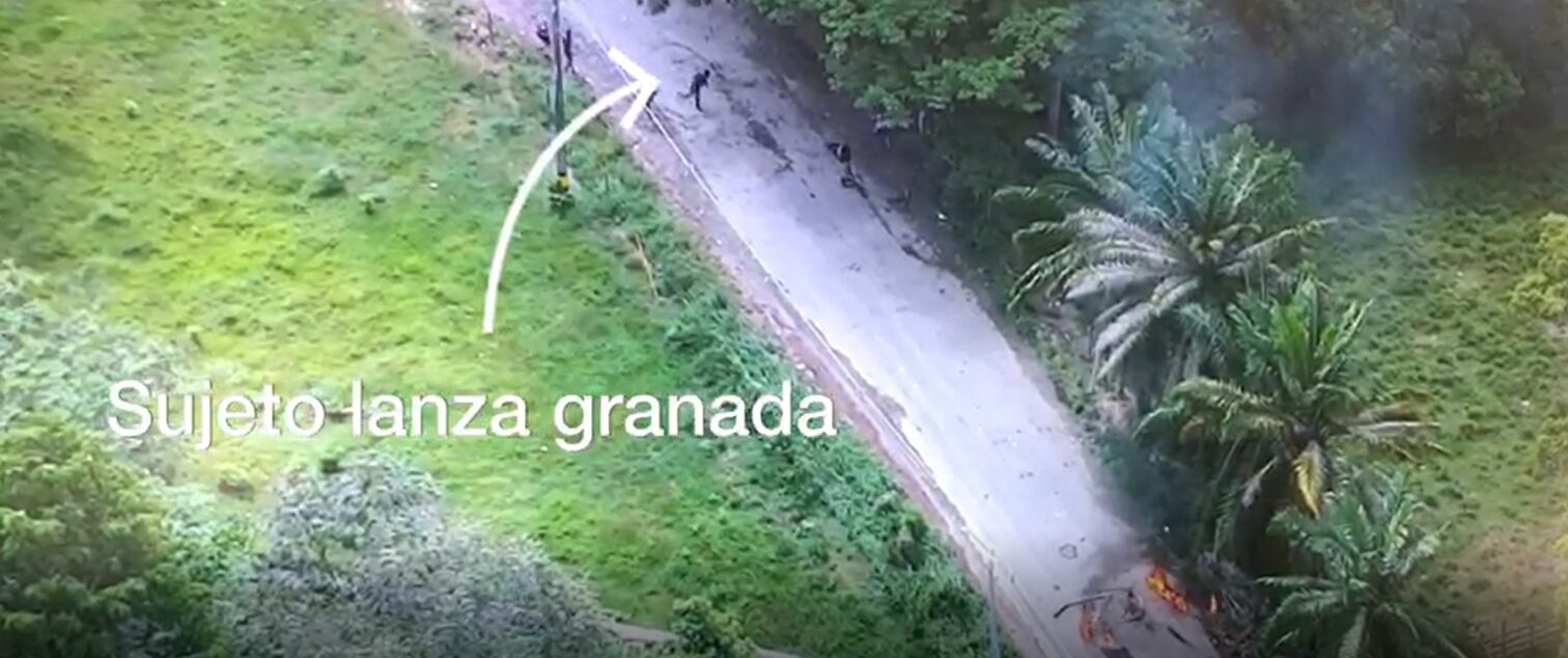 Lanzamiento de granada- foto Policía Magdalena Medio