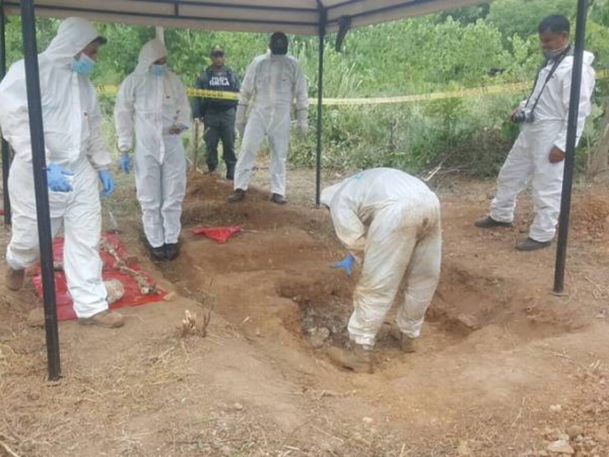 Son 9.000 las víctimas del conflicto exhumadas en Colombia: Fiscalía
