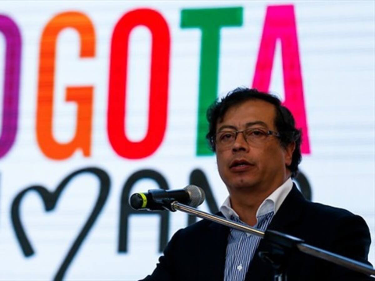 ​Alcalde Gustavo Petro pide expropiar el San Juan de Dios