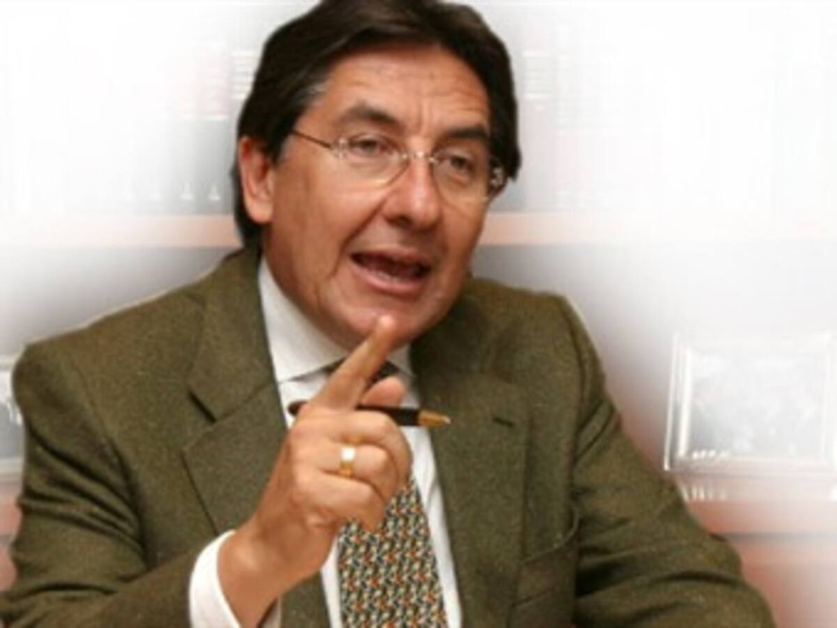 Néstor Humberto Martínez sería la apuesta de la Casa de Nariño para procurador