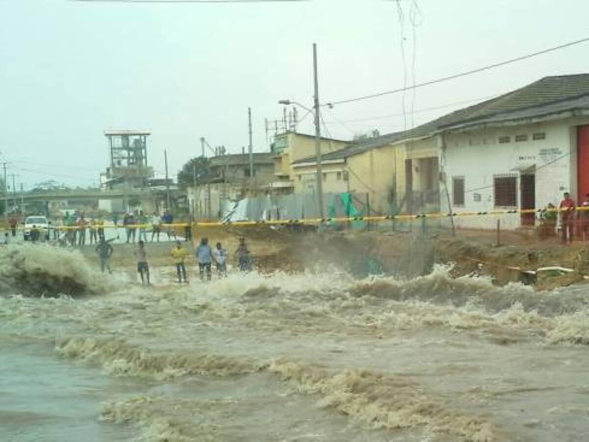 Más de 50 viviendas afectadas en Barranquilla por fuertes lluvias