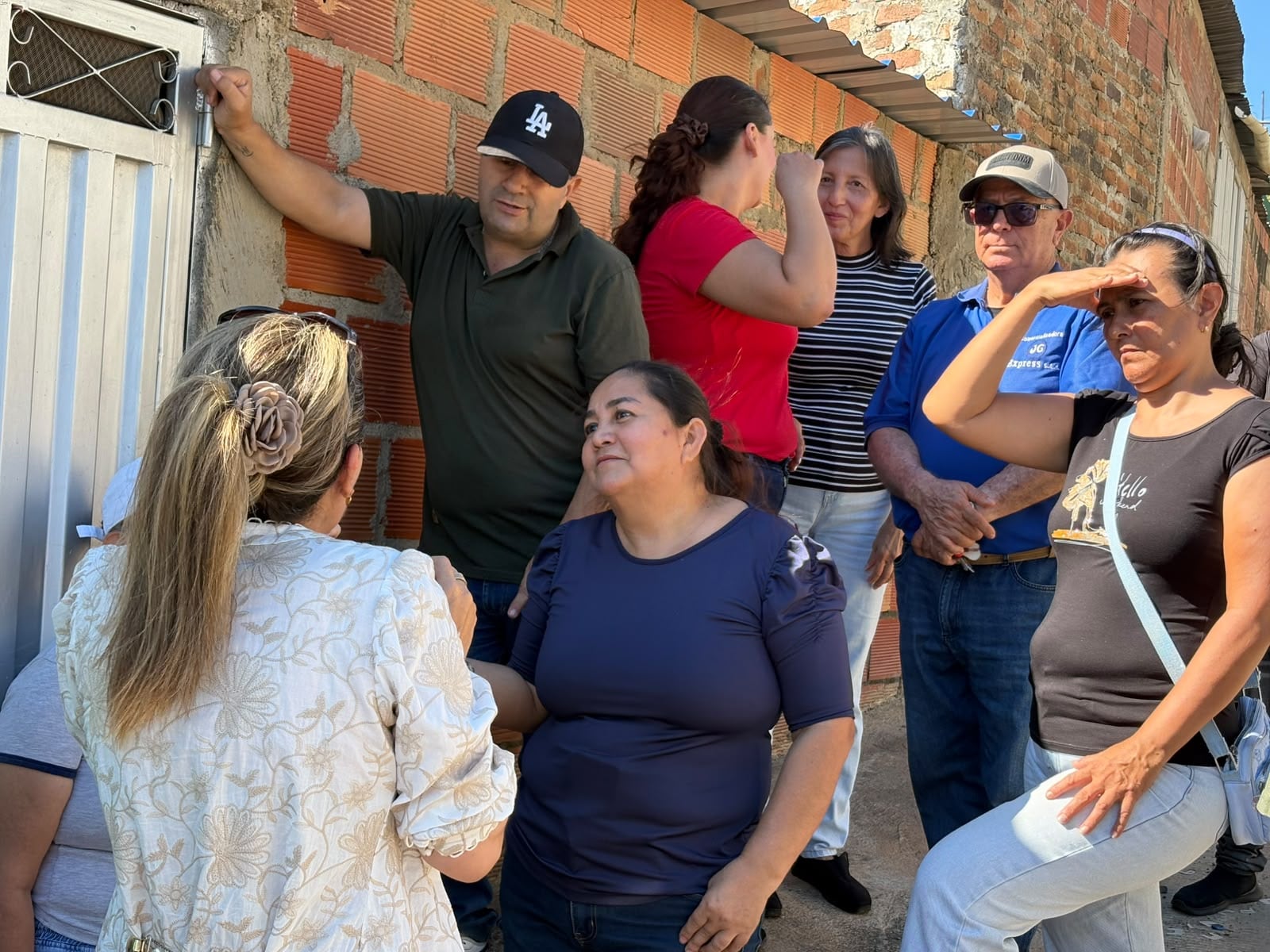 Habitantes de Los Trapiches protestaron por fallas en el servicio de agua en Villa del Rosario. / Foto: Jenny Márquez.