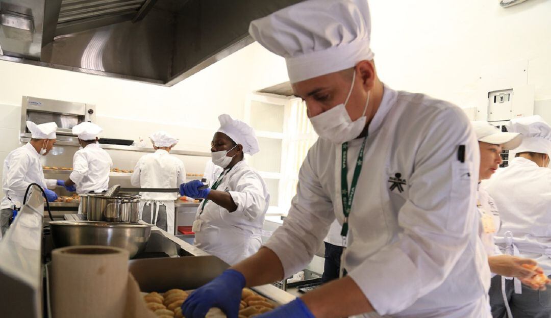 Se realizó una eucaristía, ofertas de empleo, talleres de orientación laboral, entre otras actividades