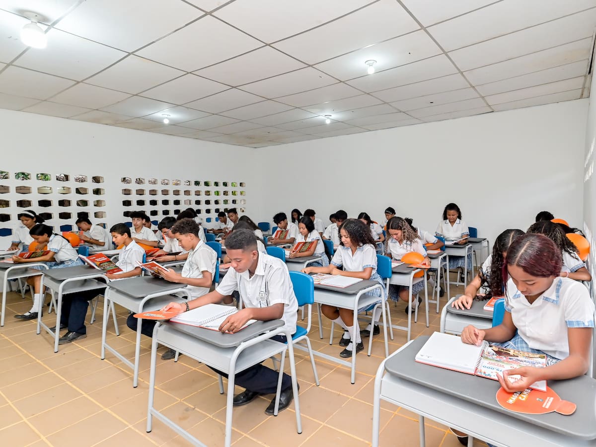 Más de 500 estudiantes presentaron aportes al proyecto de reforma a la educación