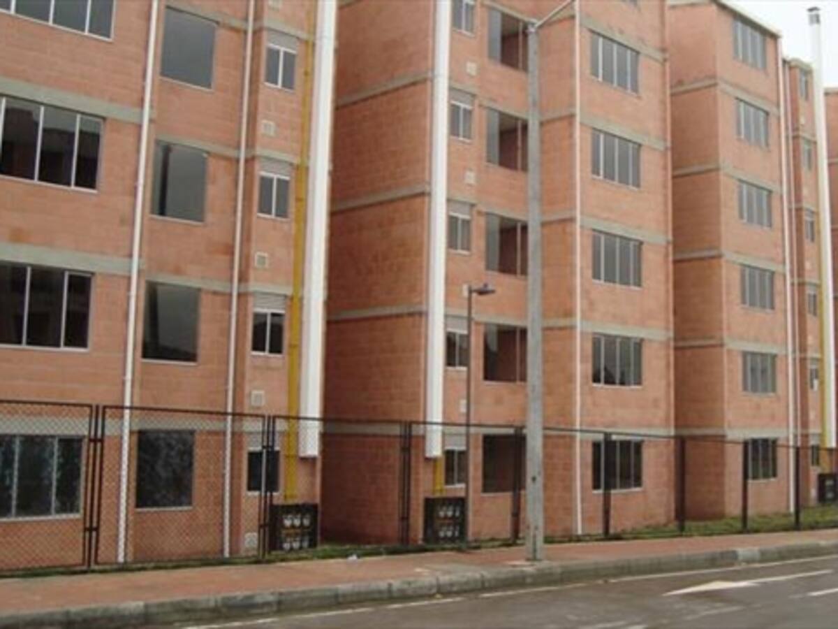 ​Gobierno de Antioquia entregó proyecto de vivienda que recibió inconcluso