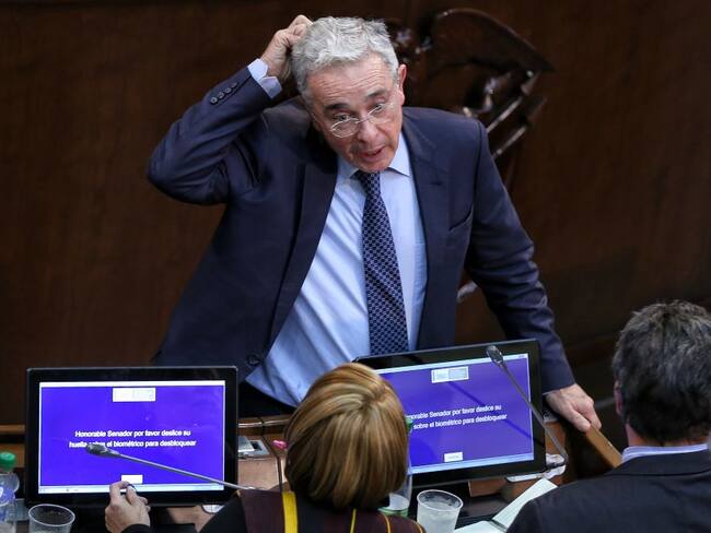 Expresidente Álvaro Uribe defiende su propuesta de una amnistía general