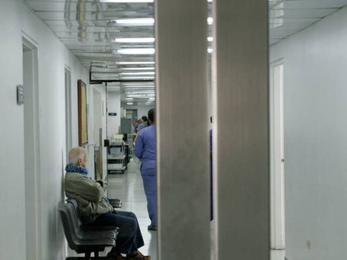 A paro cinco municipios en Chocó por falta de atención en la EPS Roblesalud