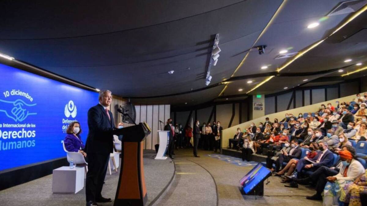 Duque pide a congresistas retirar polémico artículo de ley anticorrupción