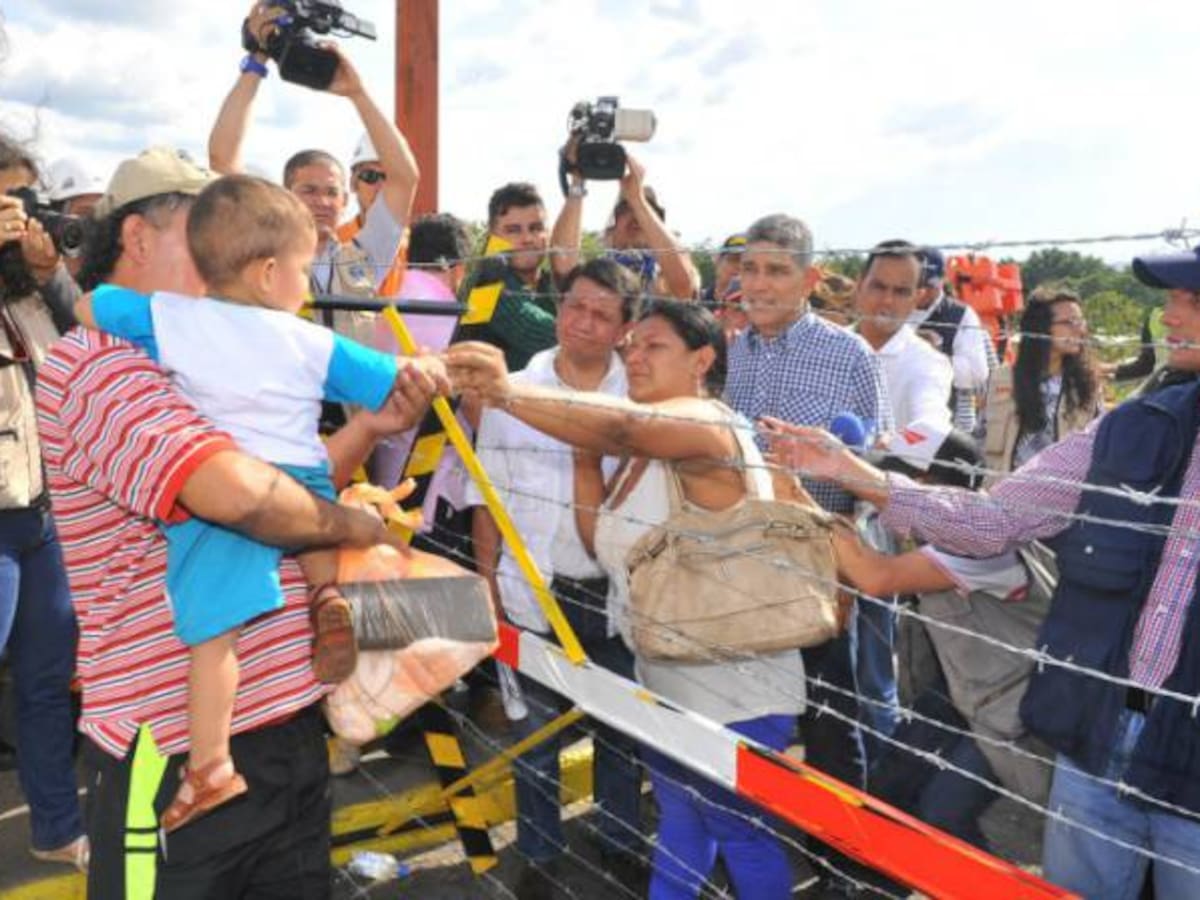 Alcaldes venezolanos reclaman apertura de la frontera con Colombia