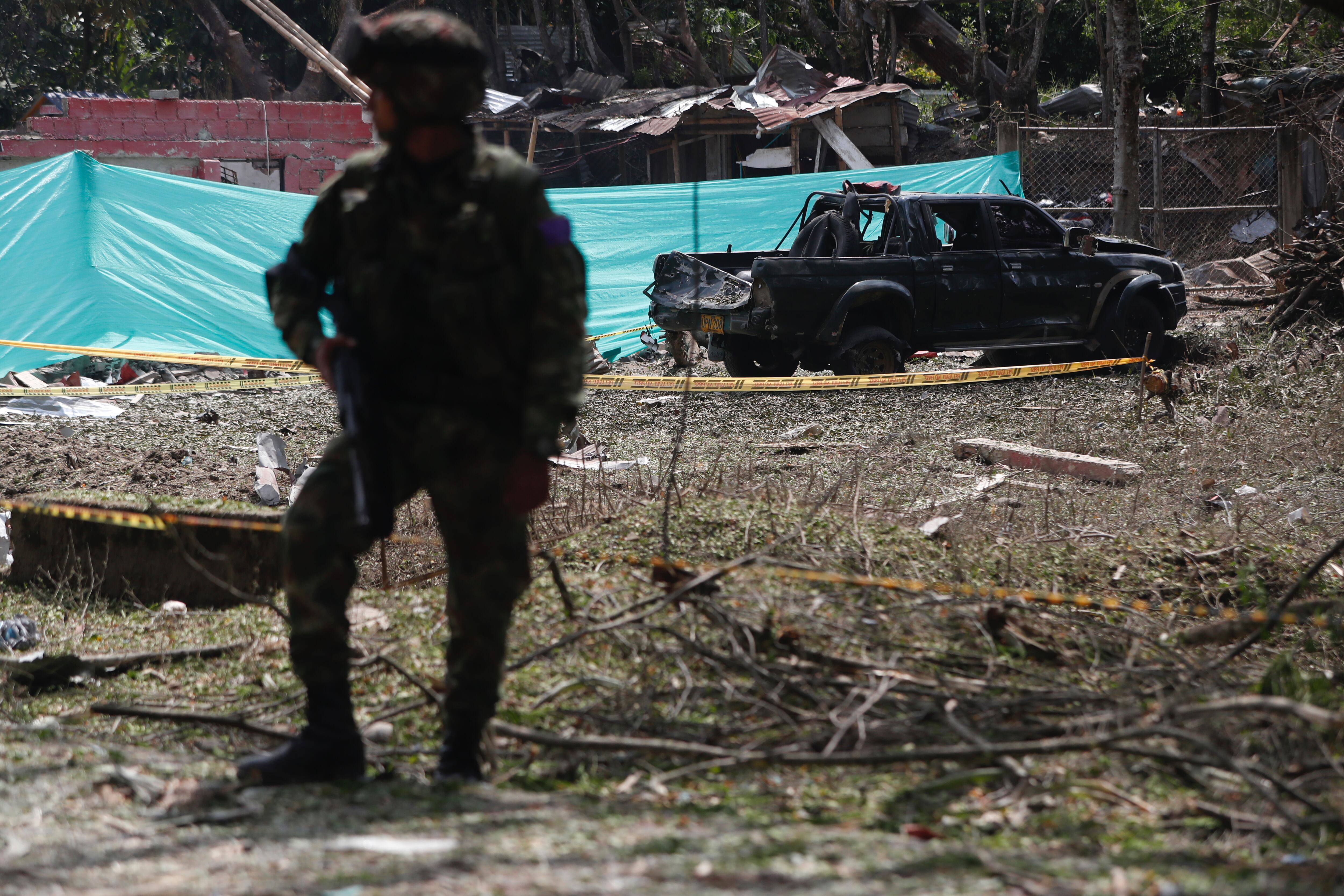 Carro bomba dirigido contra la estación de Policía de Timba, en el departamento del Cauca, por parte del Estado Mayor Central (EMC). Cortesía: EFE.