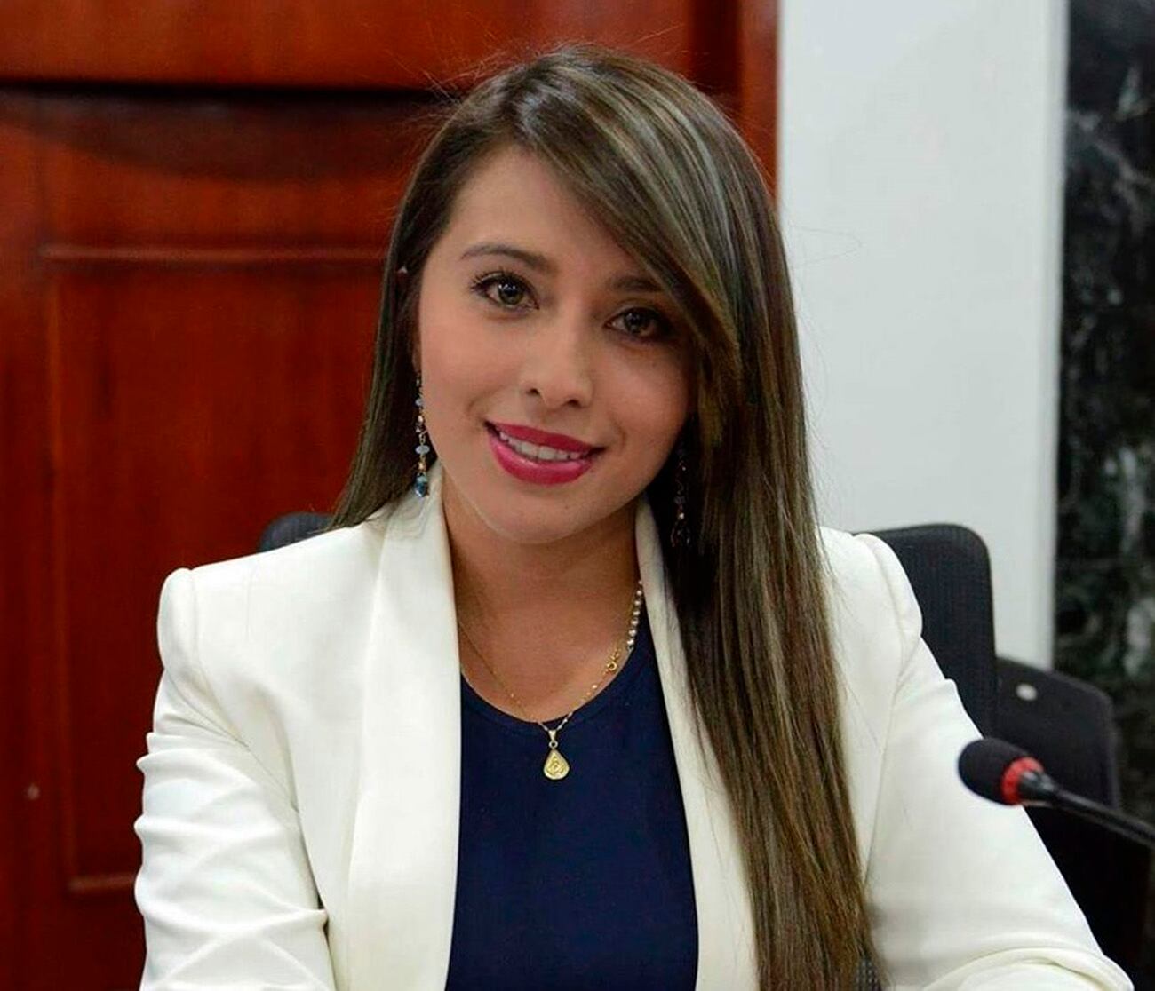 La concejal Sandra Estupiñan recibió amenazas vía telefónica, en la noche del sábado 18 de mayo. Foto | Internet