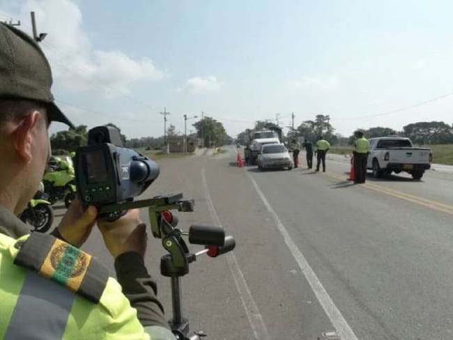 Buscan a conductor de camioneta que disparó contra policía en Barranquilla