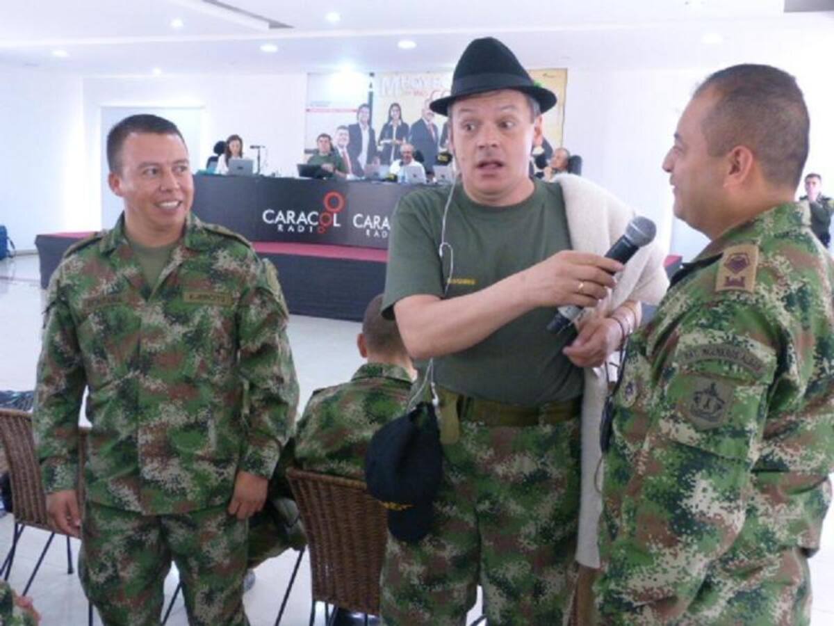 Darío Arizmendi y su equipo en la emisión del espacio de mayor audiencia de la radio en América Latina.