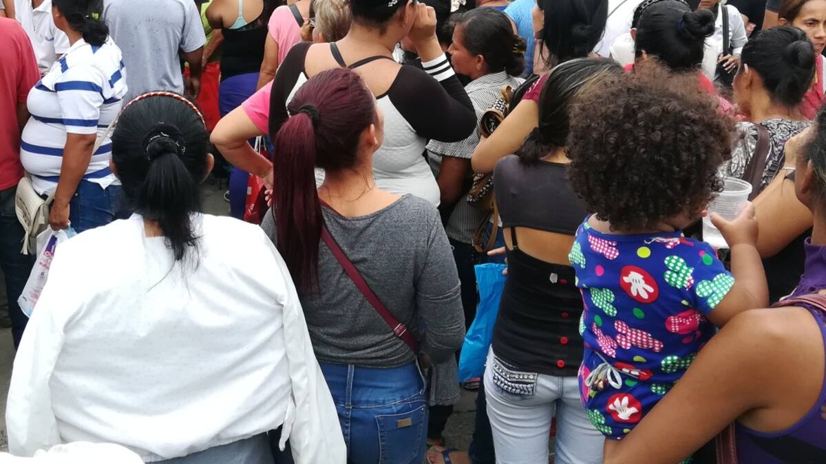 Asociaciones piden que trabajos a mujeres mayores de 40 sea priorizado