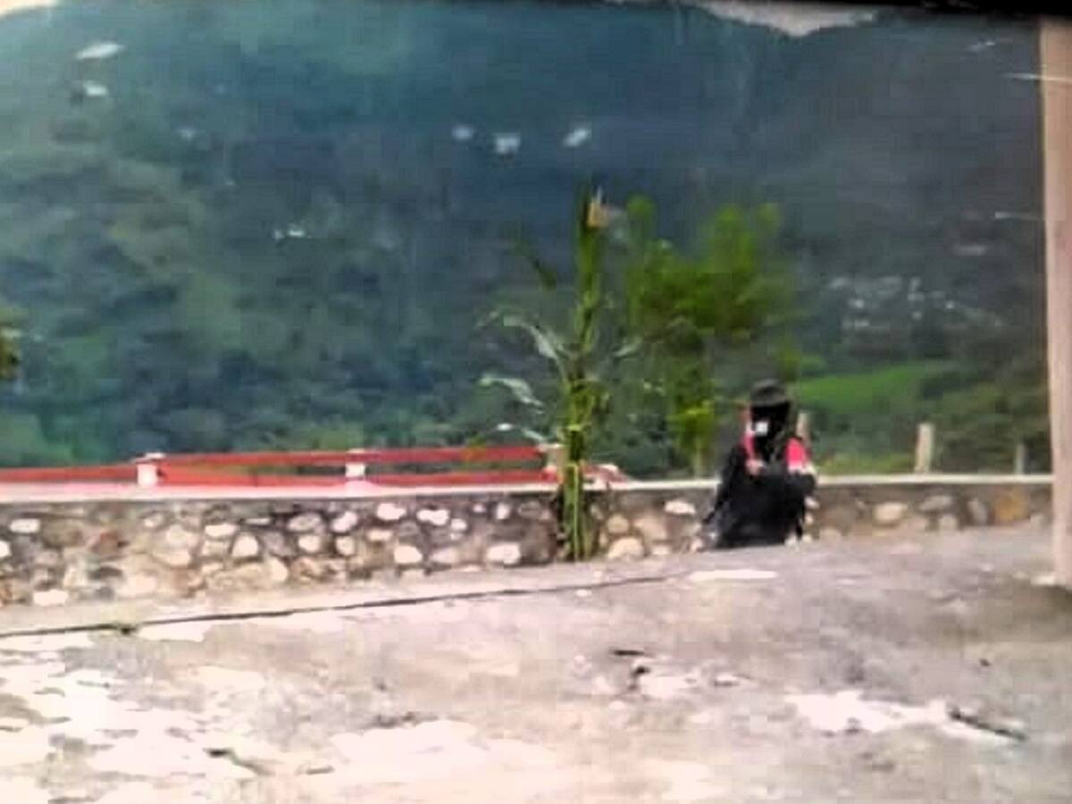 Fuertes combates entre el Eln y disidencias de las Farc en el norte del Cauca