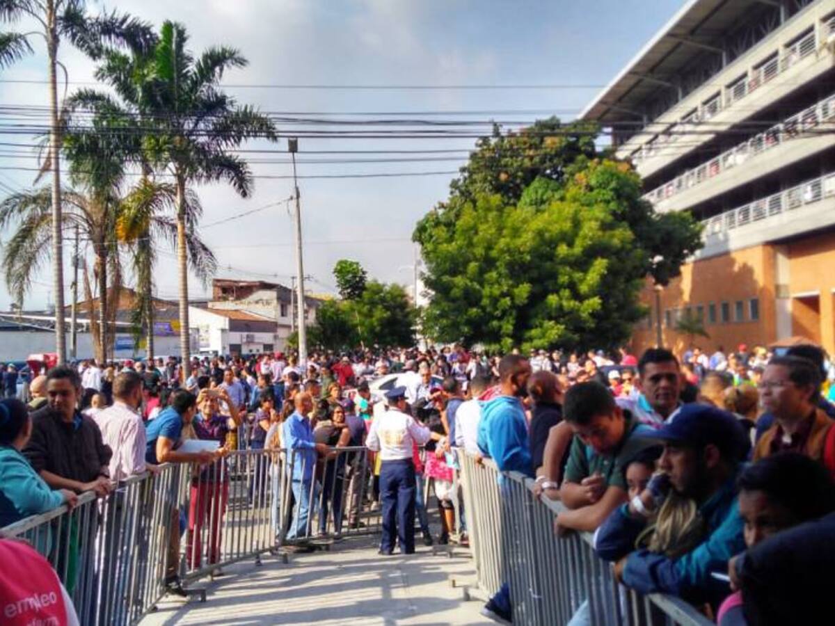 Feria de empleo para venezolanos superó las expectativas de Comfama
