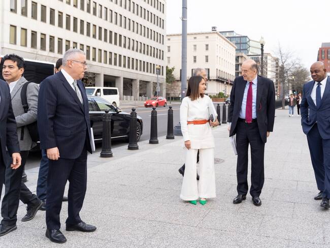 Funcionarios del gobierno Petro previo al inicio del Diálogo de Alto Nivel con funcionarios del gobierno estadounidense.
(Foto: Cancillería)