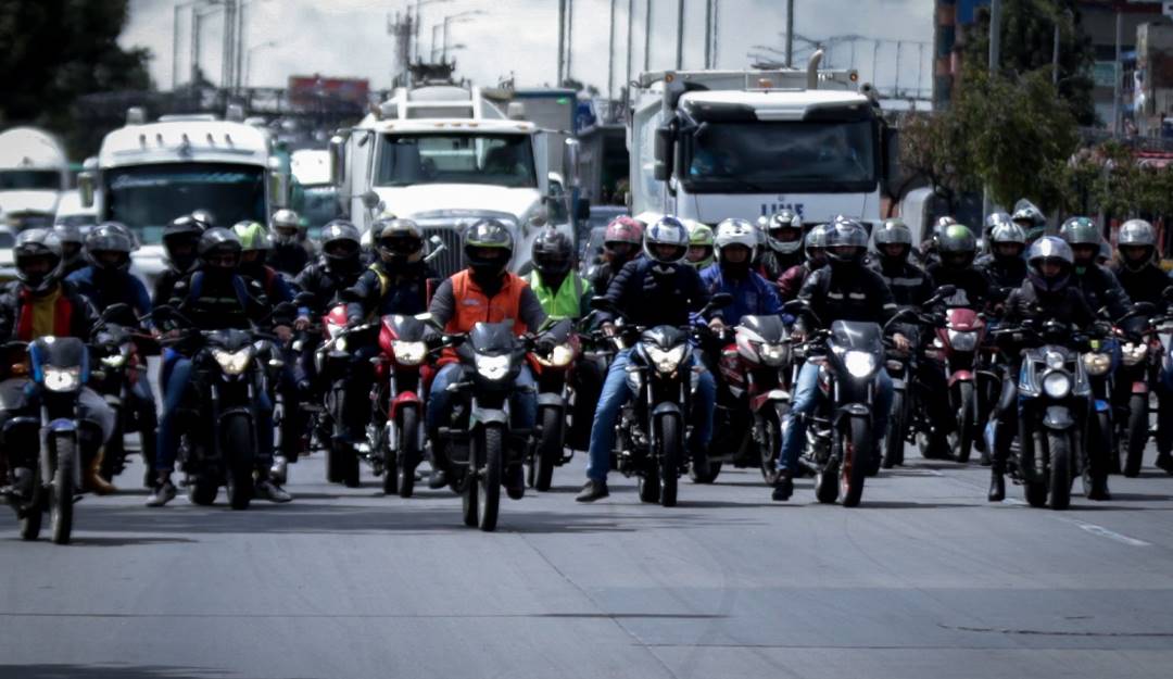 Motociclistas en Bogotá / Colprensa