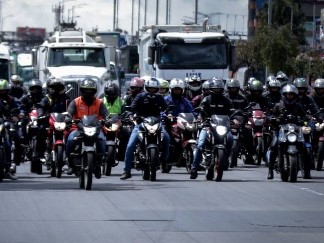 Motociclistas en Bogotá / Colprensa