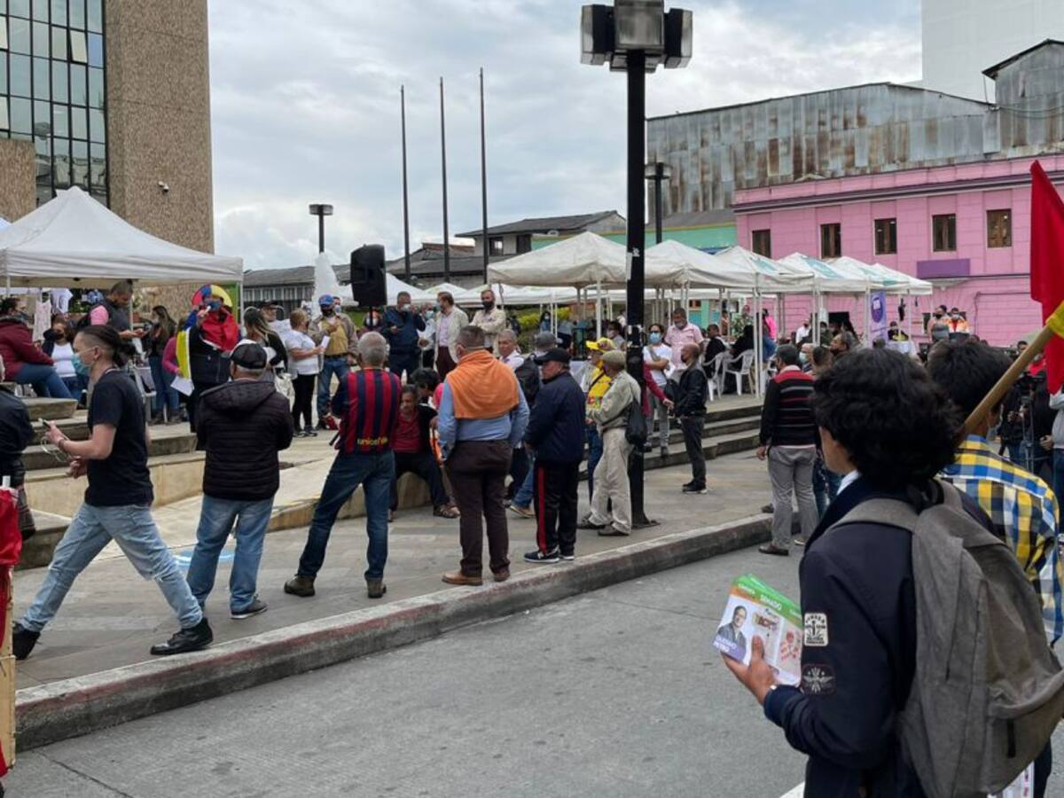 Inconformes en Manizales por la demora en la entrega de factura del predial