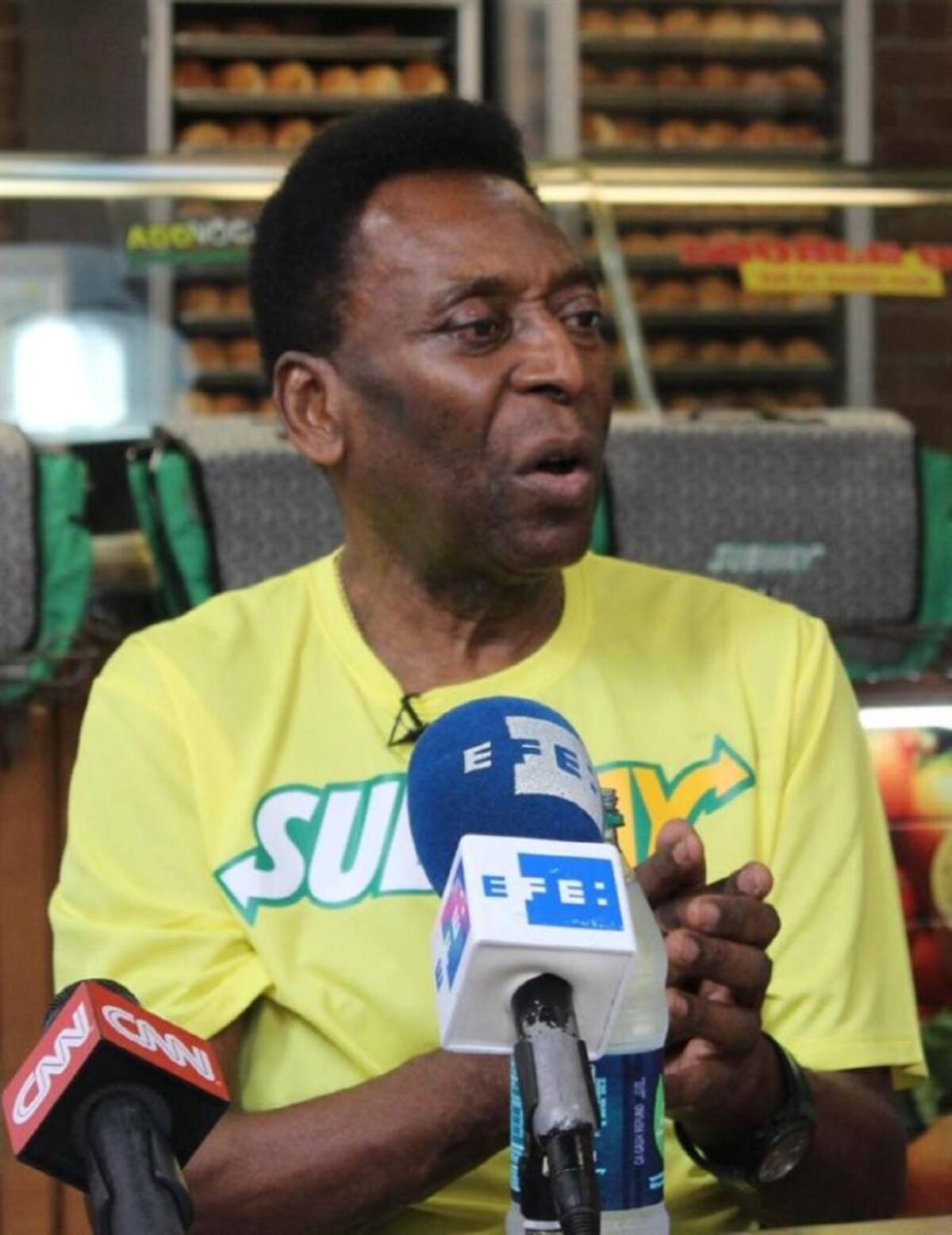 La leyenda del fútbol brasileño Pelé aseguró que Madrid reúne las "condiciones" para ser una ciudad olímpica.