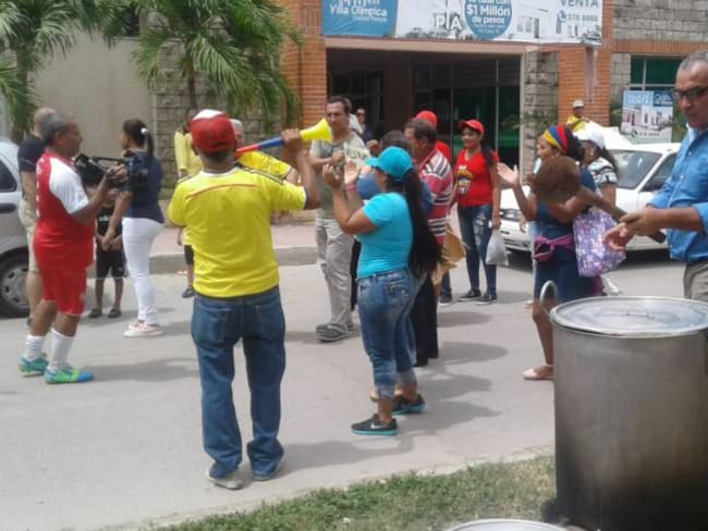 Con un sancocho protestan por falta de agua en Galapa