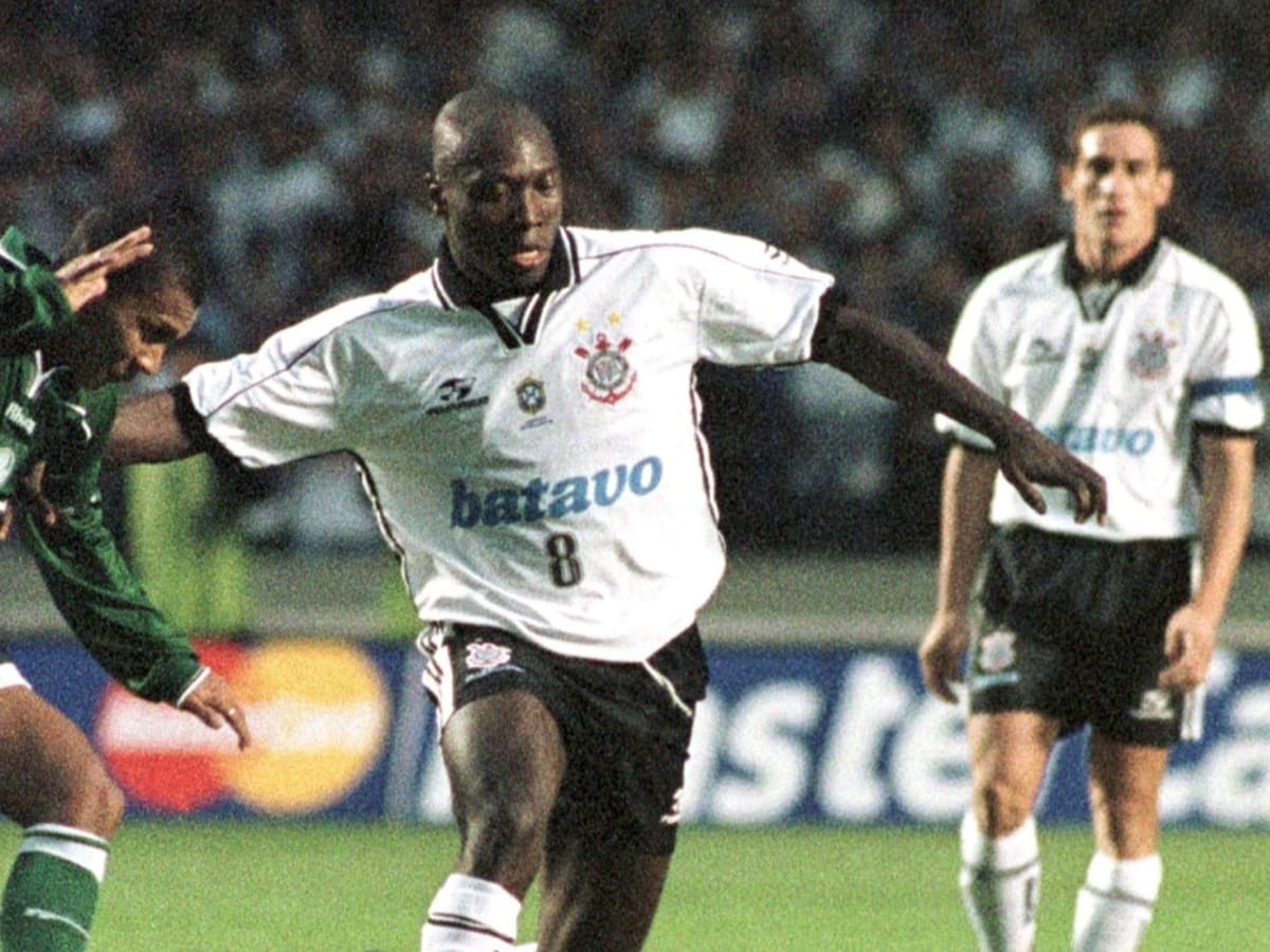 “Freddy Rincón era el auténtico capitán que todo equipo debía tener”: Marcos Senna, exfutbolista