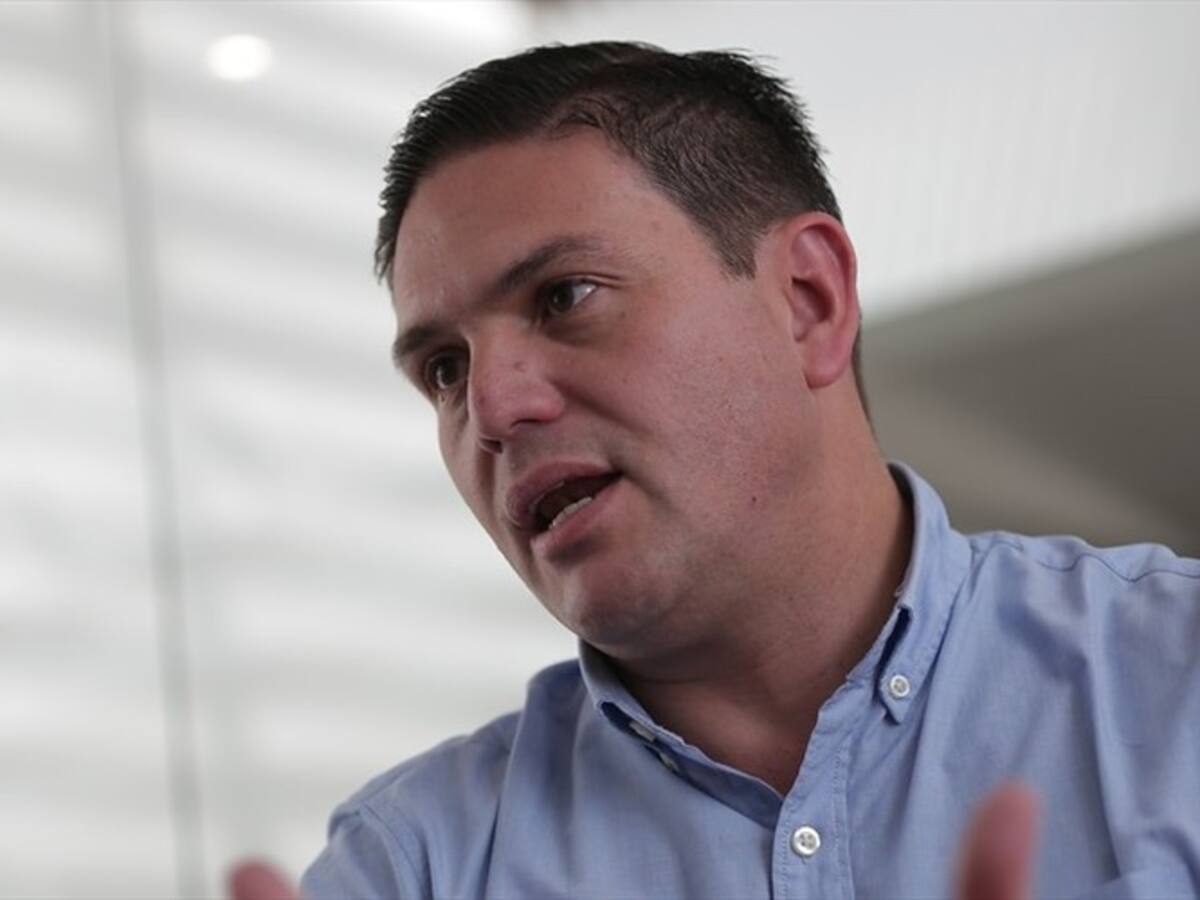 Andrea Bernal se suma al equipo del embajador en EE.UU. Juan Carlos Pinzón