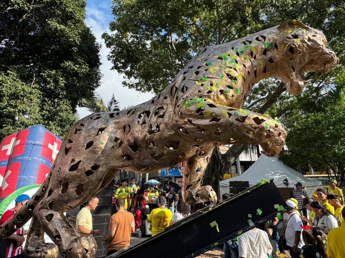 Se instaló ‘El Leopardo’, monumento que simboliza al Atlético Bucaramanga. Detalles de la obra